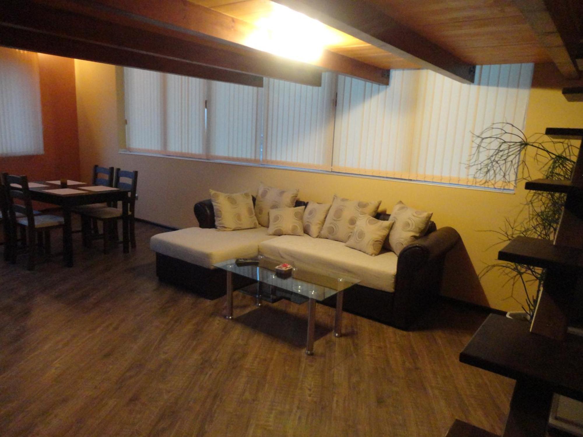 梦想山峰公寓酒店 萨帕雷瓦巴尼亚 外观 照片